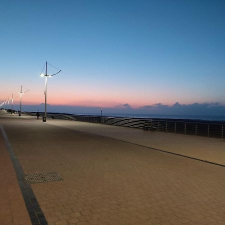 Zilverzand Aan Zee - Frontaal Zeezicht Koksijde Exterior photo